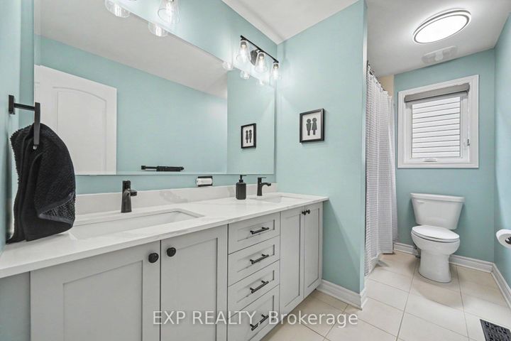 Photo 20 at 707 Cashmere Terrace, Nepean (Heritage Park), Ottawa