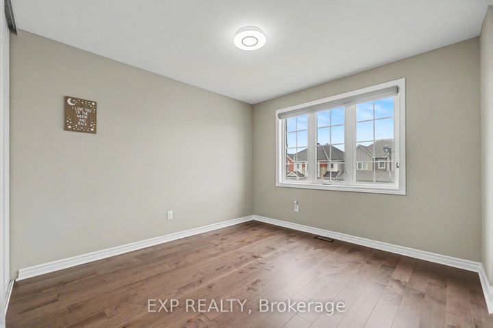 Photo 21 at 707 Cashmere Terrace, Nepean (Heritage Park), Ottawa