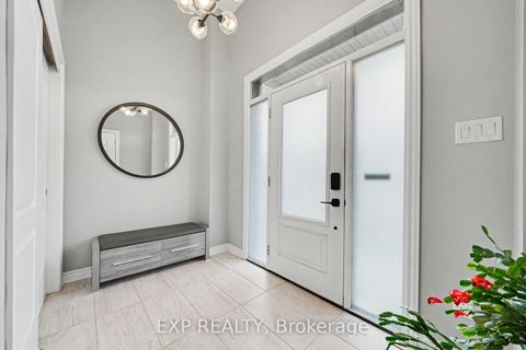 Photo 3 at 707 Cashmere Terrace, Nepean (Heritage Park), Ottawa