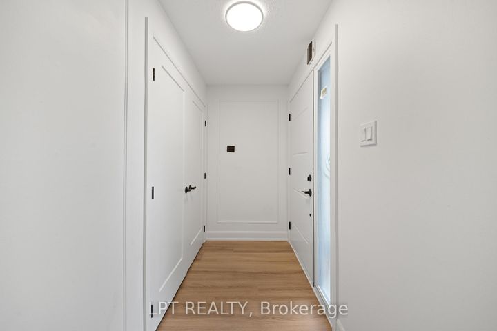 Photo 2 at 19 Moorcroft Road, Nepean (Briargreen), Ottawa