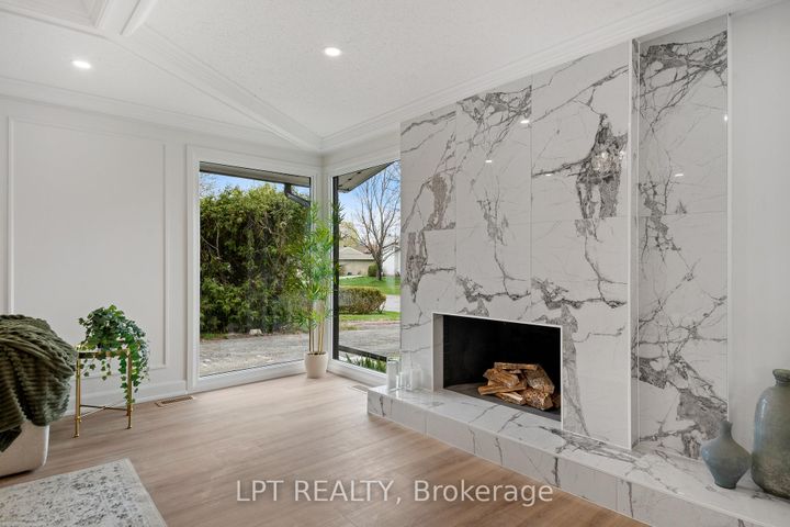 Photo 7 at 19 Moorcroft Road, Nepean (Briargreen), Ottawa