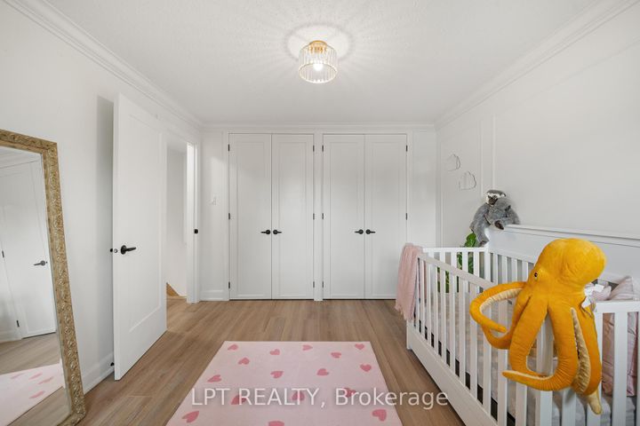Photo 22 at 19 Moorcroft Road, Nepean (Briargreen), Ottawa