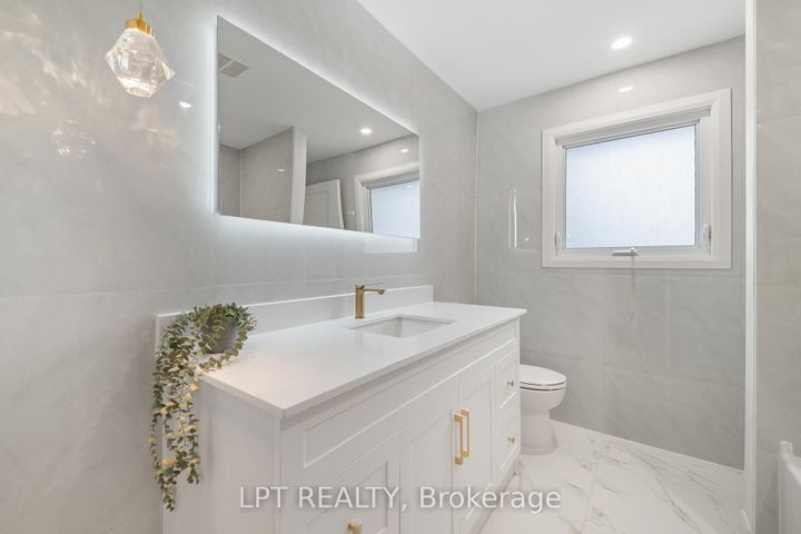 Photo 23 at 19 Moorcroft Road, Nepean (Briargreen), Ottawa