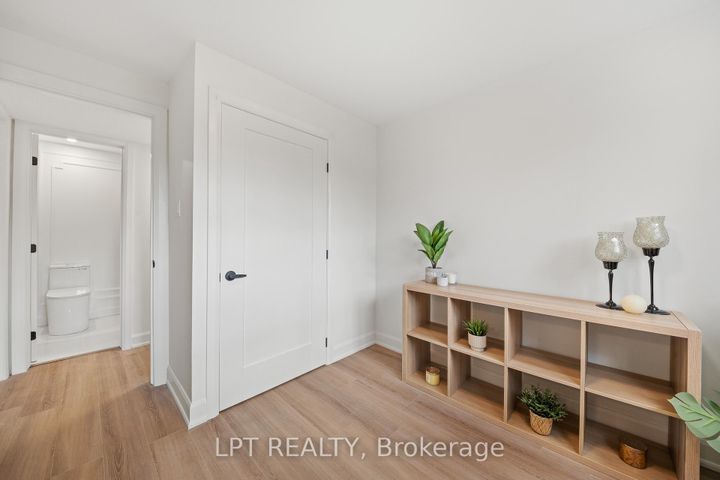 Photo 29 at 19 Moorcroft Road, Nepean (Briargreen), Ottawa