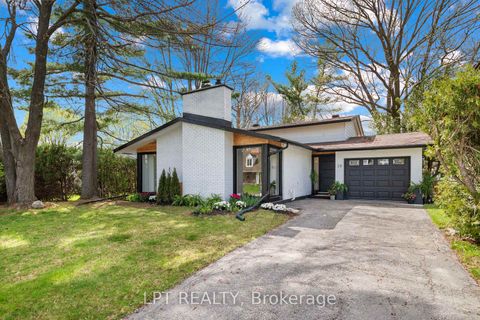 Photo 0 at 19 Moorcroft Road, Nepean (Briargreen), Ottawa
