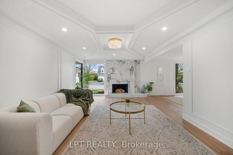 Photo 5 at 19 Moorcroft Road, Nepean (Briargreen), Ottawa