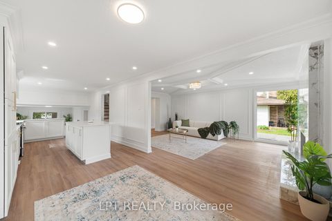 Photo 10 at 19 Moorcroft Road, Nepean (Briargreen), Ottawa