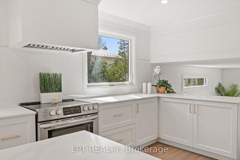 Photo 13 at 19 Moorcroft Road, Nepean (Briargreen), Ottawa