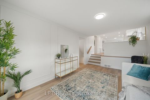 Photo 19 at 19 Moorcroft Road, Nepean (Briargreen), Ottawa