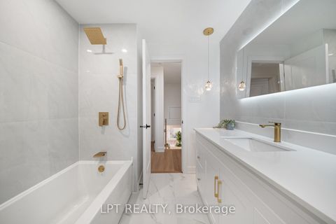 Photo 24 at 19 Moorcroft Road, Nepean (Briargreen), Ottawa
