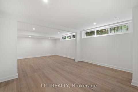 Photo 35 at 19 Moorcroft Road, Nepean (Briargreen), Ottawa