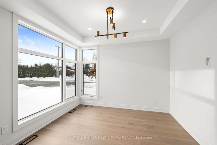 Photo 3 at 93 LOTTA Avenue, Nepean (Meadowlands/St. Claire Gardens), Ottawa