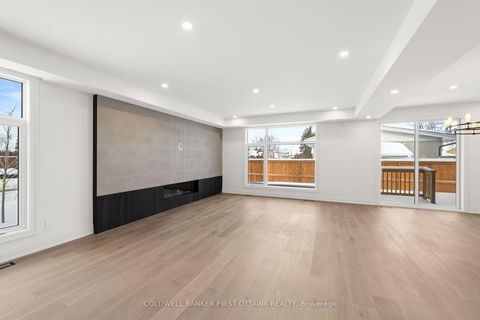 Photo 8 at 93 LOTTA Avenue, Nepean (Meadowlands/St. Claire Gardens), Ottawa