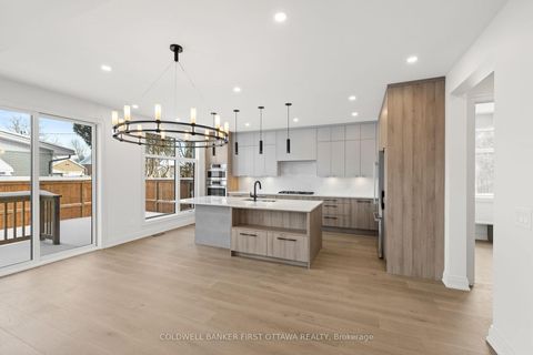 Photo 13 at 93 LOTTA Avenue, Nepean (Meadowlands/St. Claire Gardens), Ottawa