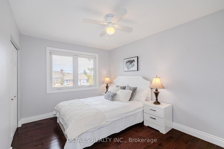 Photo 16 at 7 Kerry Crescent, Nepean (City View/Skyline/Fisher Heights/Parkwood Hills), Ottawa