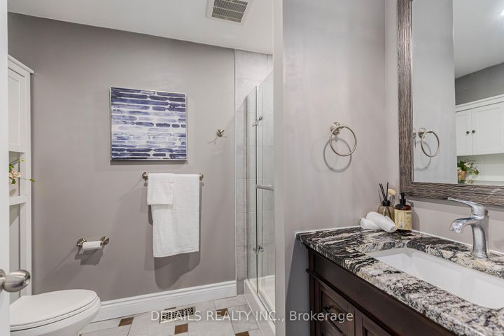Photo 20 at 7 Kerry Crescent, Nepean (City View/Skyline/Fisher Heights/Parkwood Hills), Ottawa