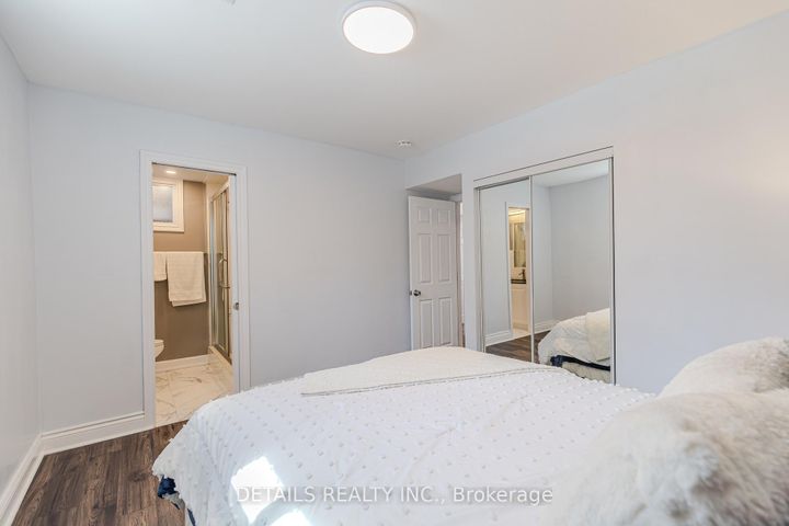 Photo 34 at 7 Kerry Crescent, Nepean (City View/Skyline/Fisher Heights/Parkwood Hills), Ottawa