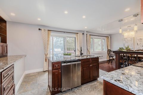 Photo 10 at 7 Kerry Crescent, Nepean (City View/Skyline/Fisher Heights/Parkwood Hills), Ottawa