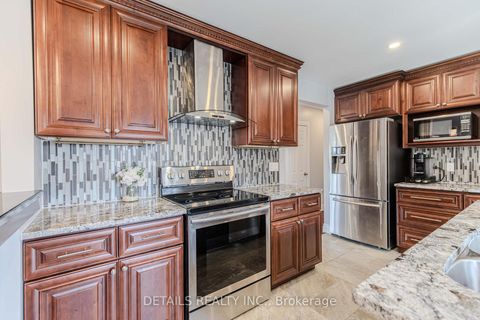 Photo 11 at 7 Kerry Crescent, Nepean (City View/Skyline/Fisher Heights/Parkwood Hills), Ottawa
