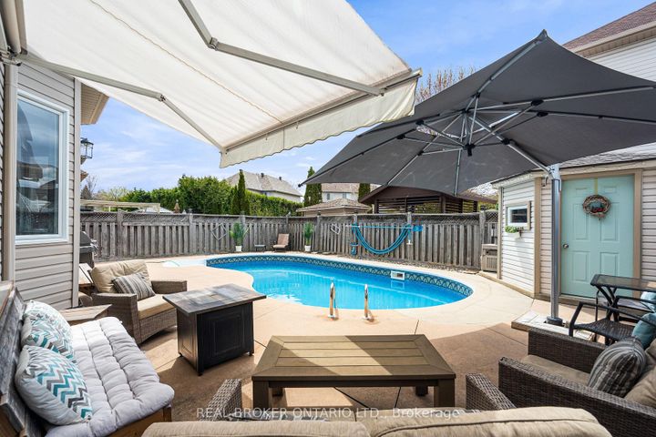 Photo 44 at 41 Golder's Green Lane, Nepean (Longfields), Ottawa
