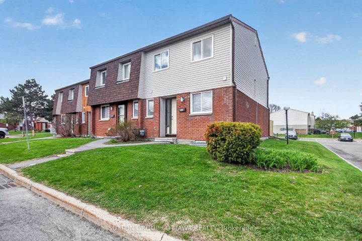 Photo 0 at 79 - 35D Woodvale Green, Nepean (Craig Henry/Woodvale), Ottawa