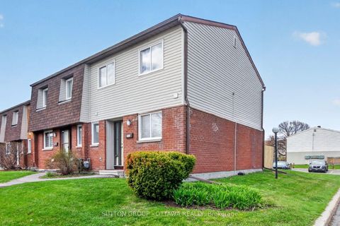 Photo 2 at 79 - 35D Woodvale Green, Nepean (Craig Henry/Woodvale), Ottawa