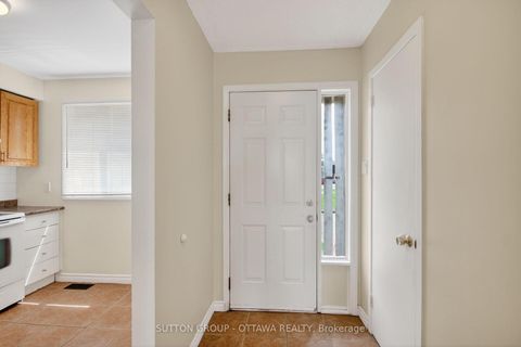 Photo 4 at 79 - 35D Woodvale Green, Nepean (Craig Henry/Woodvale), Ottawa