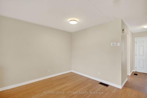 Photo 15 at 79 - 35D Woodvale Green, Nepean (Craig Henry/Woodvale), Ottawa