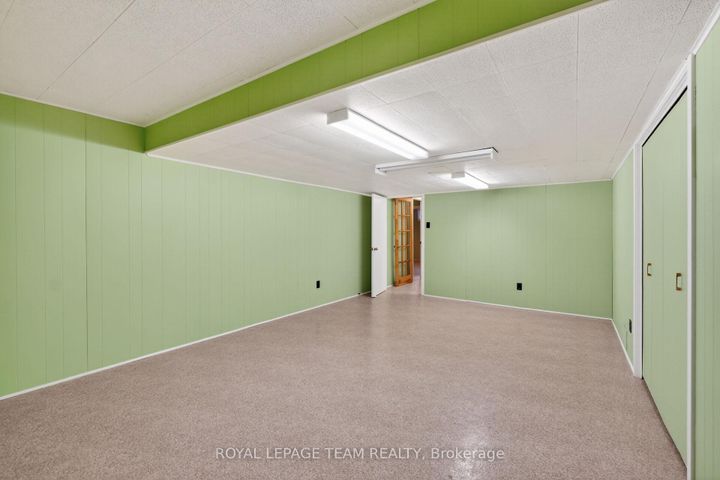 Photo 41 at 21 Lindhurst Crescent, Nepean (Briargreen), Ottawa