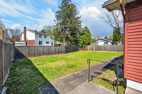 Photo 42 at 21 Lindhurst Crescent, Nepean (Briargreen), Ottawa