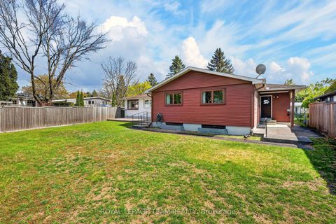Photo 44 at 21 Lindhurst Crescent, Nepean (Briargreen), Ottawa