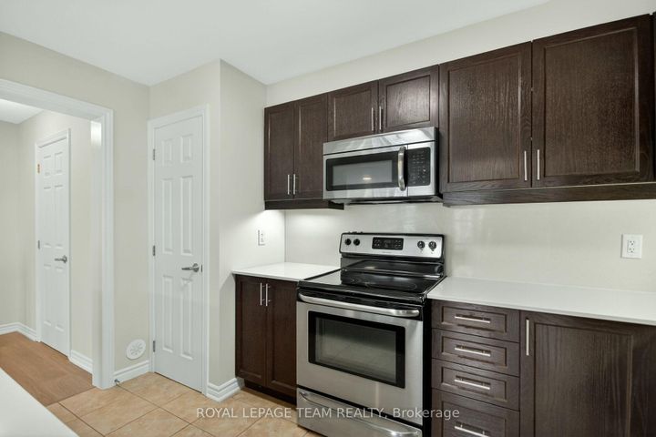 Photo 10 at 342 Sweet Grass Circle, Nepean (Half Moon Bay), Ottawa