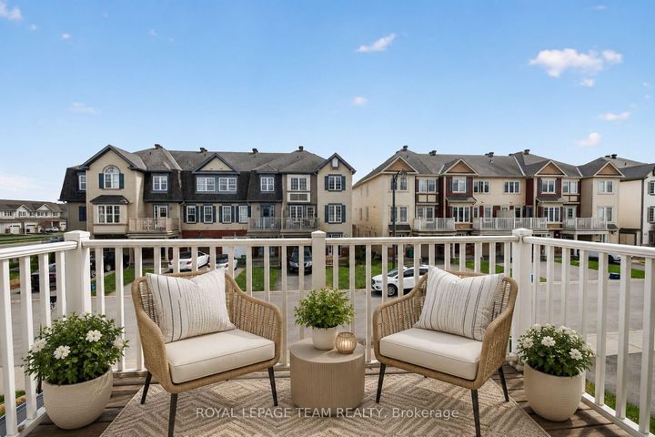 Photo 18 at 342 Sweet Grass Circle, Nepean (Half Moon Bay), Ottawa