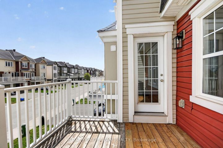 Photo 19 at 342 Sweet Grass Circle, Nepean (Half Moon Bay), Ottawa