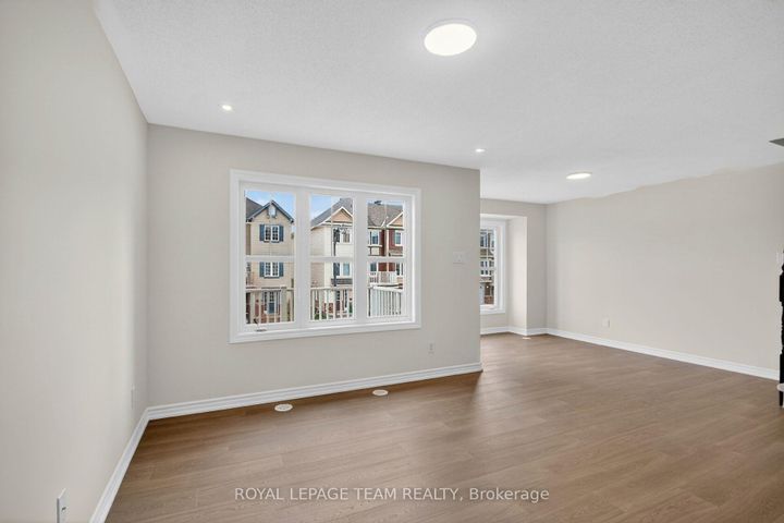 Photo 24 at 342 Sweet Grass Circle, Nepean (Half Moon Bay), Ottawa