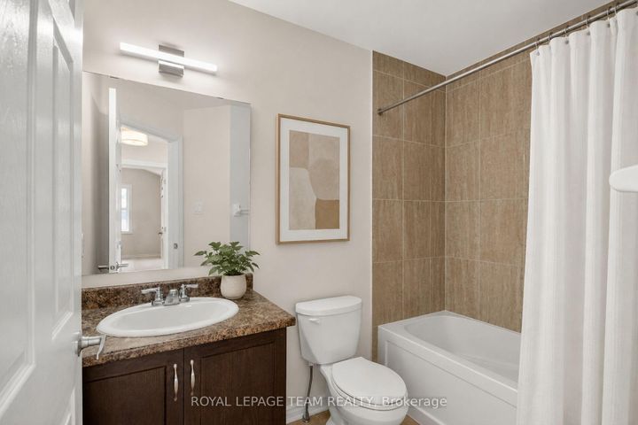 Photo 36 at 342 Sweet Grass Circle, Nepean (Half Moon Bay), Ottawa