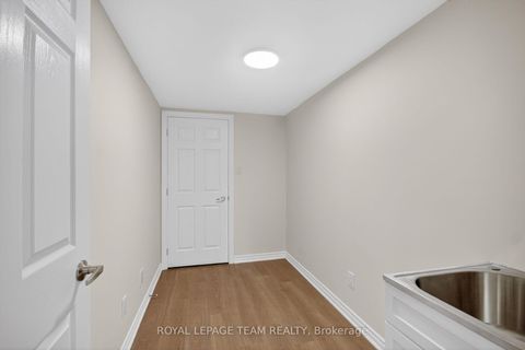 Photo 4 at 342 Sweet Grass Circle, Nepean (Half Moon Bay), Ottawa