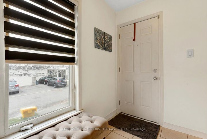 Photo 5 at 150 Urbancrest Private, Nepean (Stonebridge), Ottawa