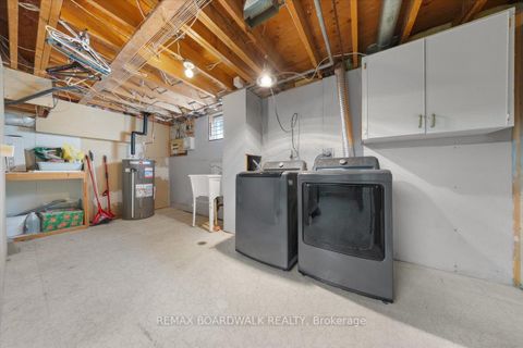 Photo 24 at 28 Glenmanor Drive, Nepean (Meadowlands/Crestview), Ottawa