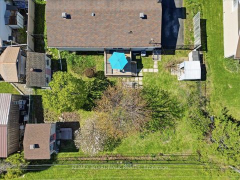 Photo 34 at 28 Glenmanor Drive, Nepean (Meadowlands/Crestview), Ottawa
