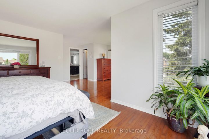 Photo 25 at 41 Framingham Crescent, Nepean (Cedargrove/Fraserdale), Ottawa