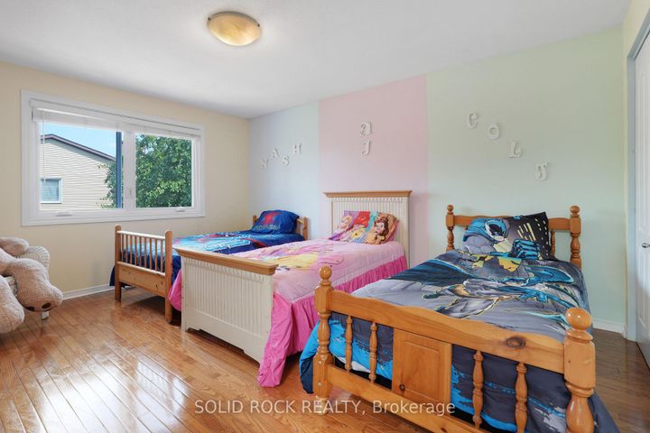 Photo 28 at 41 Framingham Crescent, Nepean (Cedargrove/Fraserdale), Ottawa