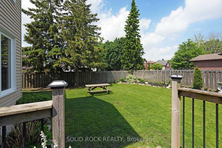 Photo 40 at 41 Framingham Crescent, Nepean (Cedargrove/Fraserdale), Ottawa