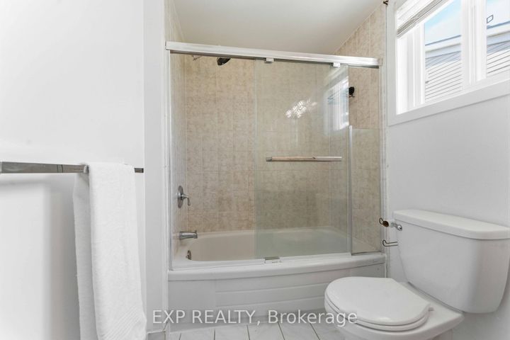 Photo 28 at D - 146 Valley Stream Drive, Nepean (Leslie Park), Ottawa