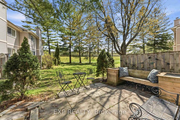 Photo 38 at D - 146 Valley Stream Drive, Nepean (Leslie Park), Ottawa