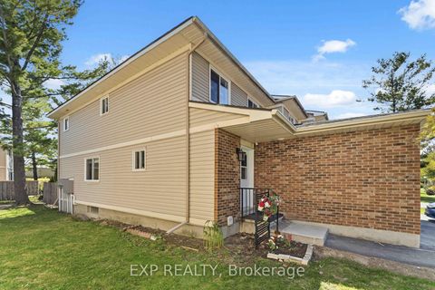 Photo 1 at D - 146 Valley Stream Drive, Nepean (Leslie Park), Ottawa