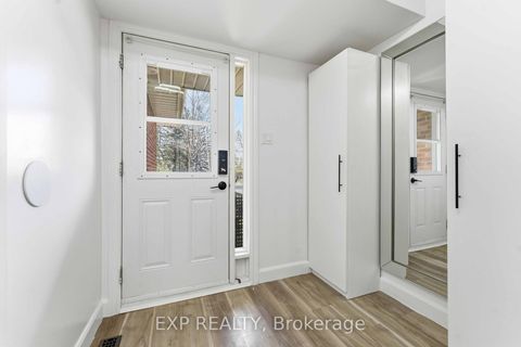 Photo 3 at D - 146 Valley Stream Drive, Nepean (Leslie Park), Ottawa