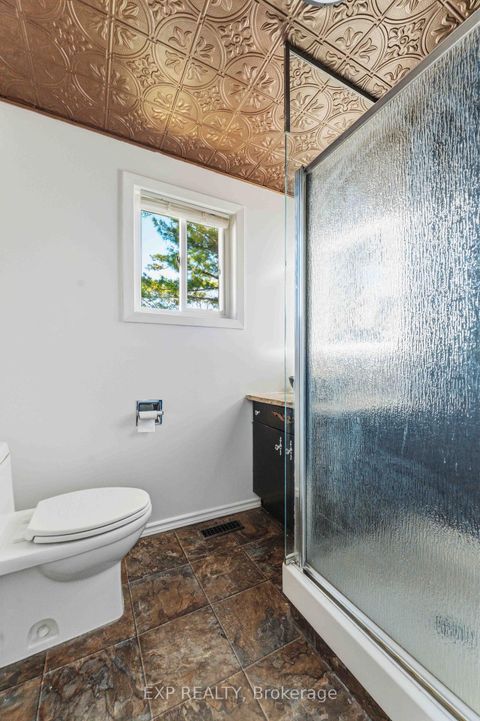 Photo 21 at D - 146 Valley Stream Drive, Nepean (Leslie Park), Ottawa