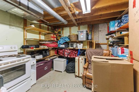 Photo 36 at D - 146 Valley Stream Drive, Nepean (Leslie Park), Ottawa