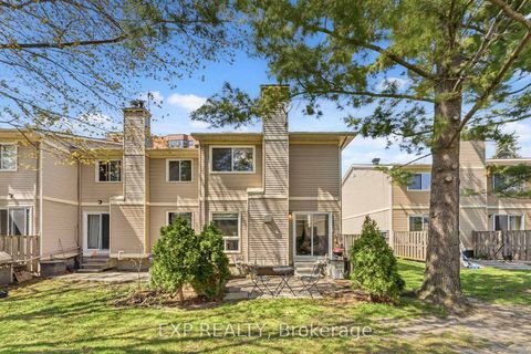 Photo 39 at D - 146 Valley Stream Drive, Nepean (Leslie Park), Ottawa